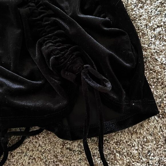 Velvet dress   - Picture 2 of 2